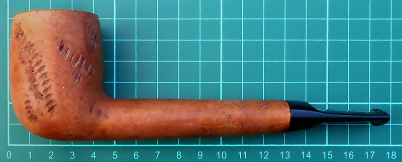 Lorenzo Canadian shape Spot-carved pipe